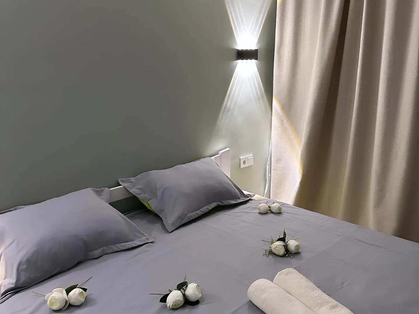 Стильная Квартира Almaty Apartment
